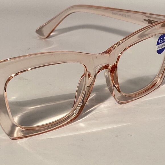 1069 Gretchen Reading Glasses 2.5 Square Clear Pink Frames Oversize NWT - Picture 8 of 10